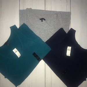 Banana republic sweater tank tops large